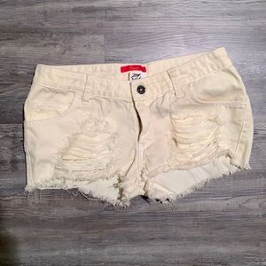 LF Furst Carmar distressed off-white shorts. Size small.